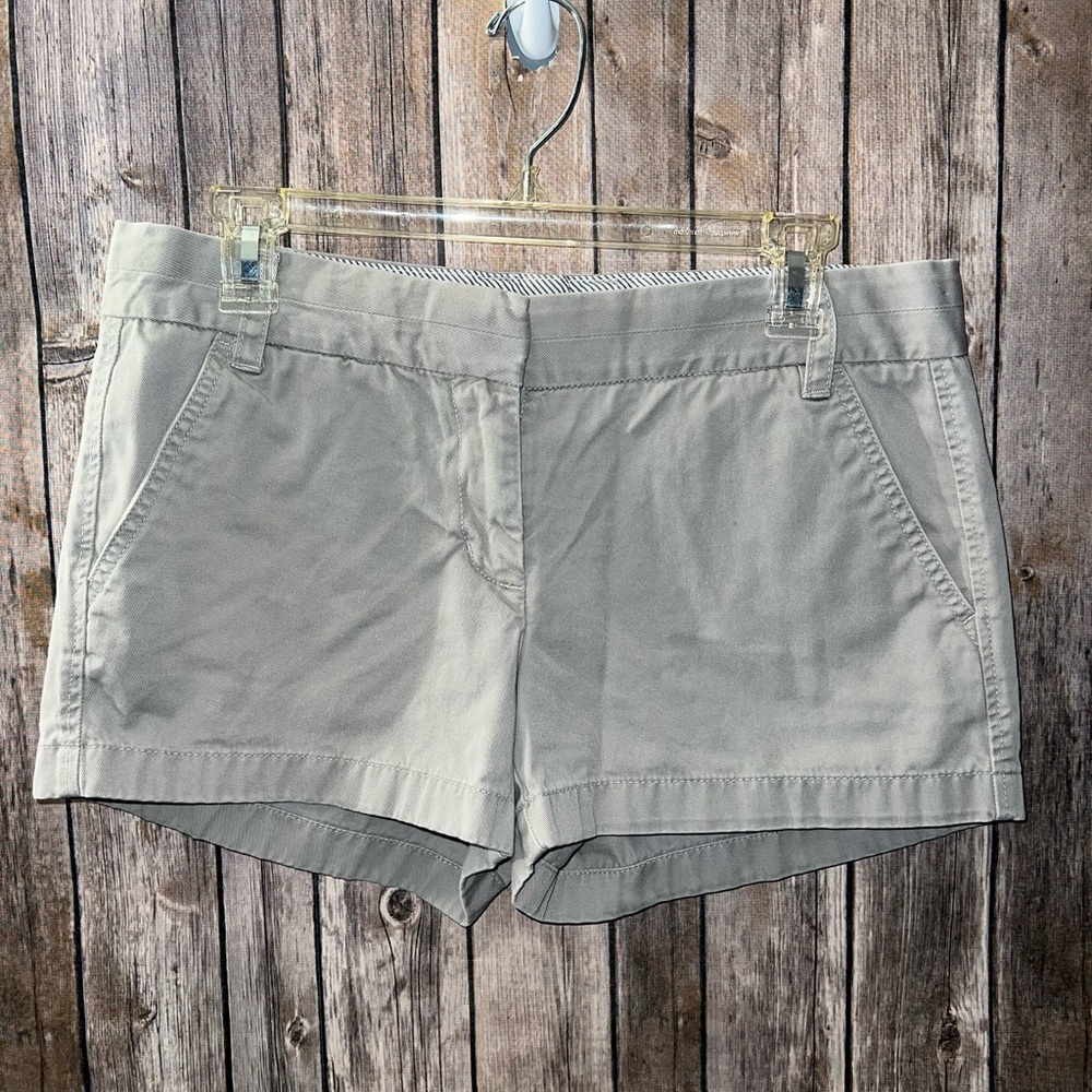 J‎ Crew Chino Classic Twill, size 6